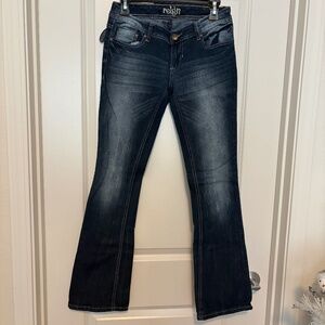 Y2K "Reign" Size 5 Women's Bootcut Jeans - Like New!!